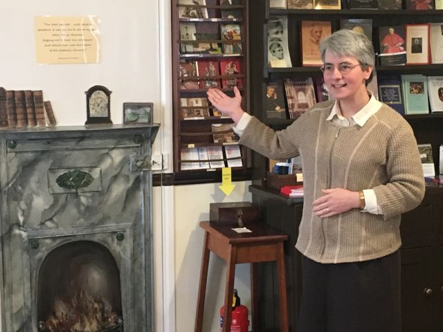 Guided tours in the library of the "College" in Littlemore